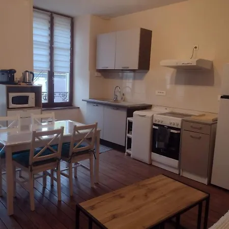 2eme Etage Proche Des Thermes Apartman *